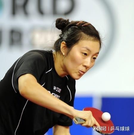 杜美娜常会