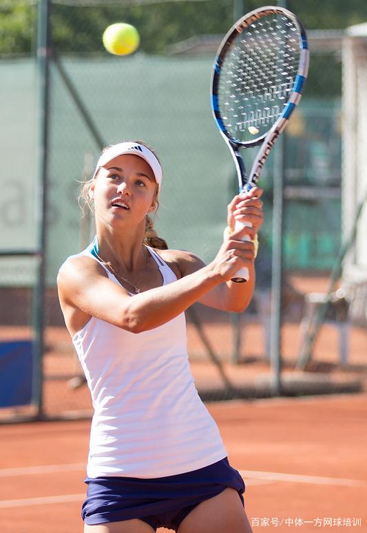 两队都在本 两队都在本