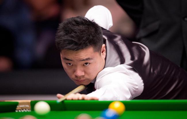 迎接来自亚 迎接来自亚