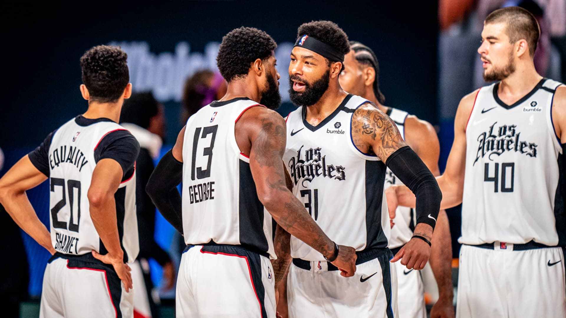 商业叙事服 商业叙事服